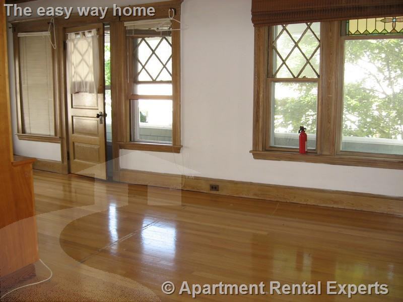 34 Leonard St #2 - Photo 2 of 13