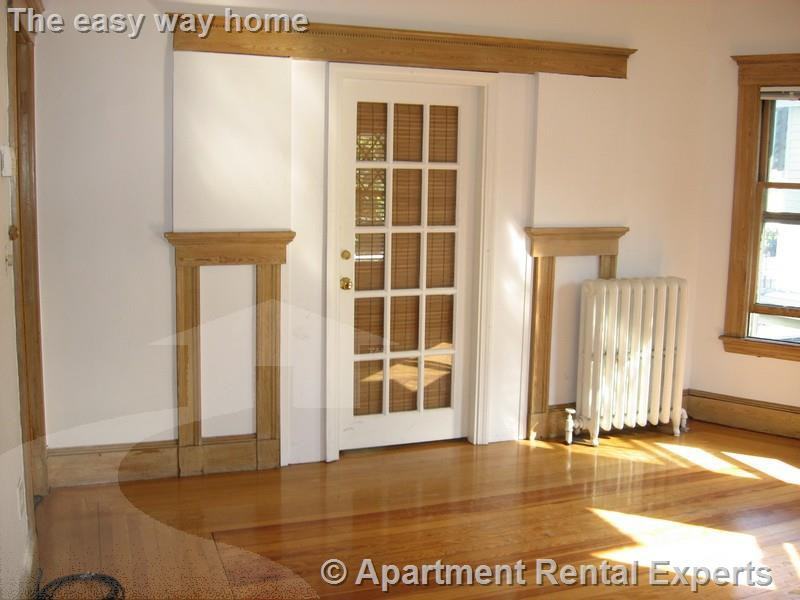 34 Leonard St #2 - Photo 7 of 13