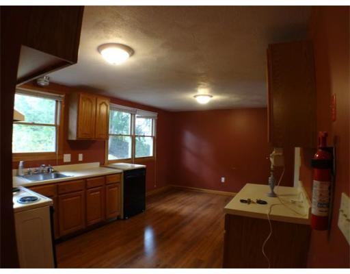 19 South St - Photo 2 of 14