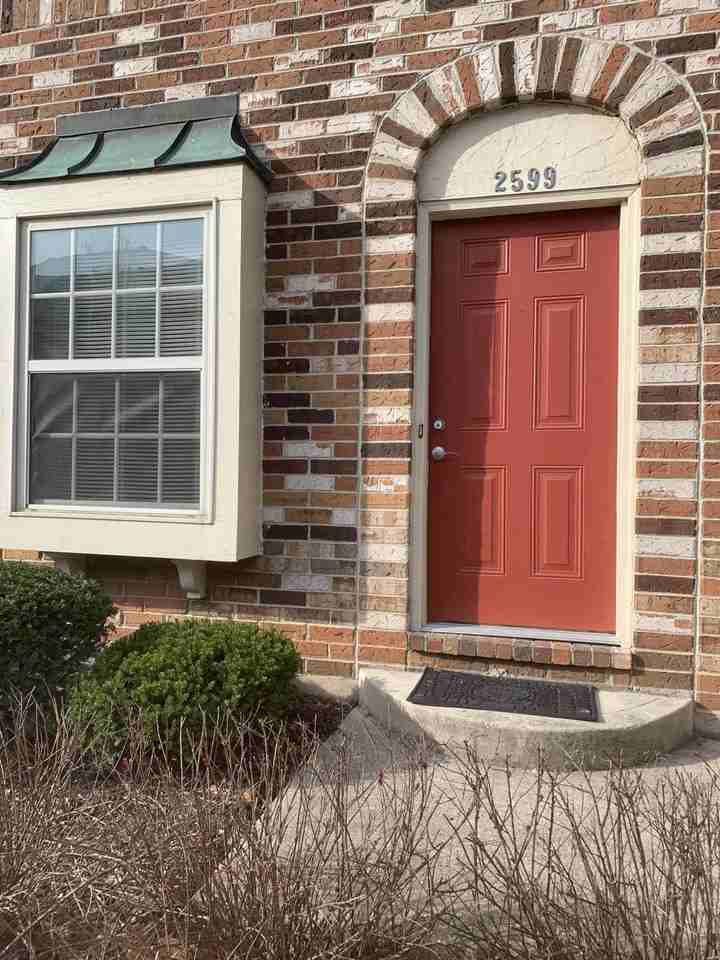 2599 Olde Hill Court N - Photo 2 of 17