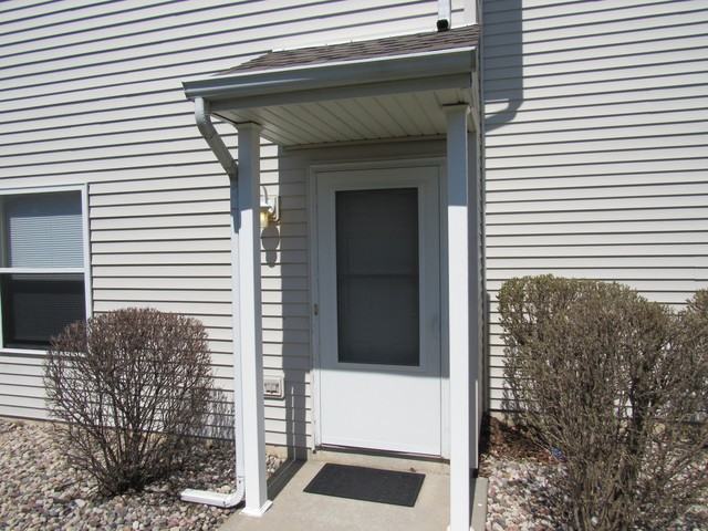 25200 Faraday - Photo 3 of 27