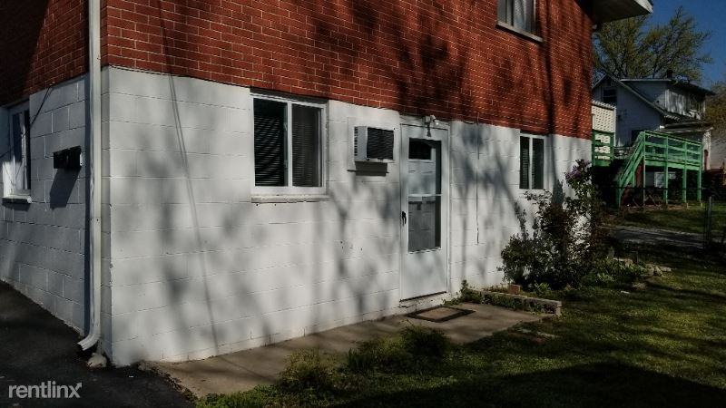 3222 Airway Avenue C - Photo 2 of 11
