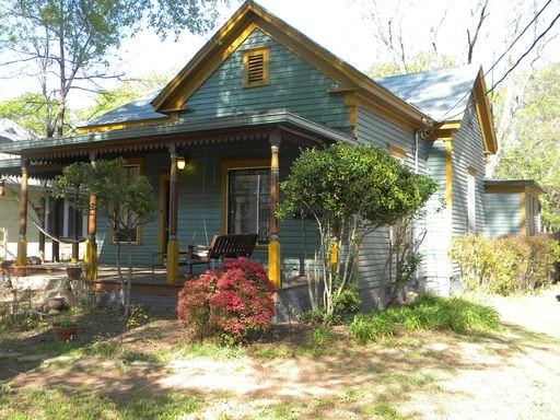 1466 Metropolitan Pkwy SW - Photo 3 of 20