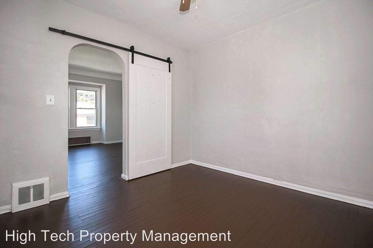 4512 Oak Park Ave - Photo 2 of 25