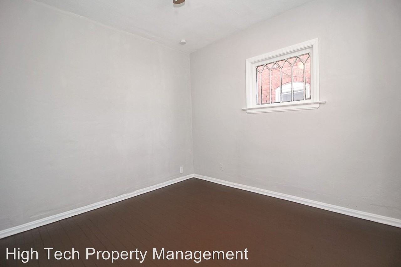 4512 Oak Park Ave - Photo 3 of 25