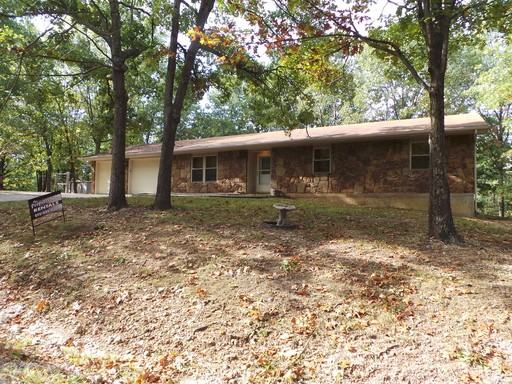 21175 Helga Ln - Photo 3 of 38