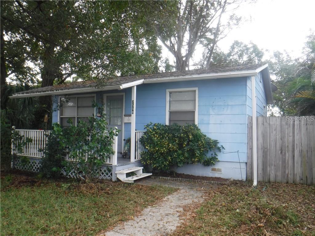 2558 27th Avenue N - Photo 3 of 16