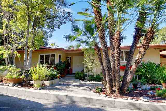 2989 Saint Gregory Road - Photo 3 of 34