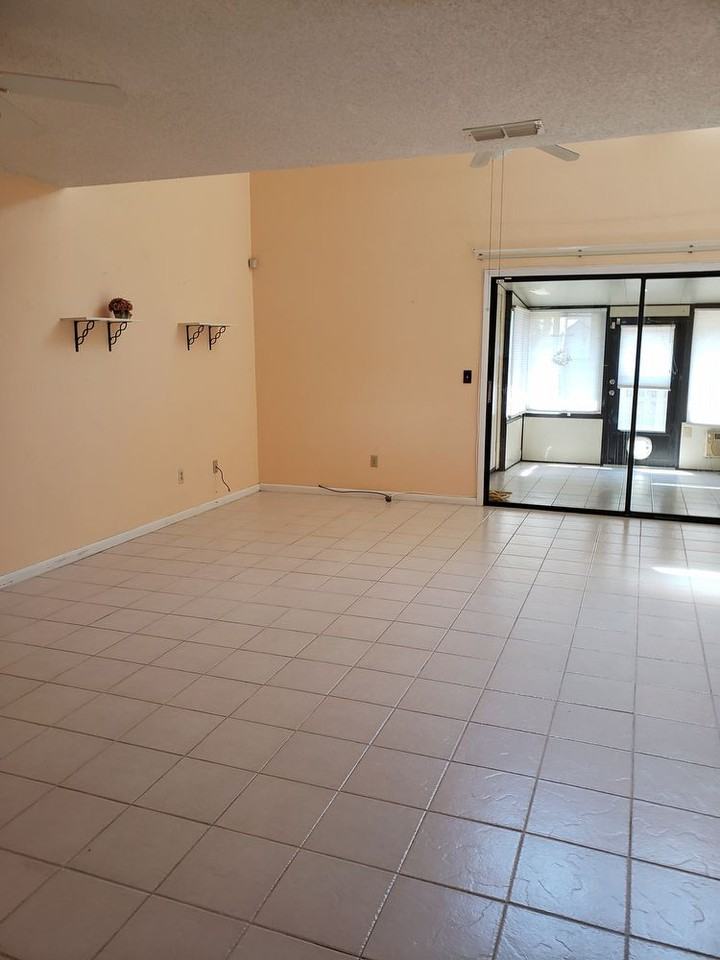 168 W. Sandalwood Court - Photo 2 of 23