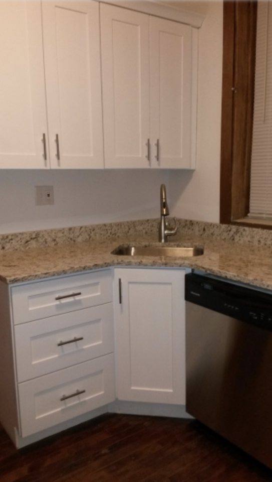 3400 North Nagle Avenue #3S - Photo 2 of 3