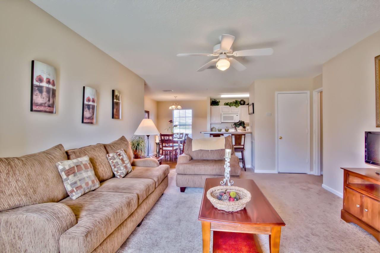 Arbors On Reservoir - Photo 7 of 23