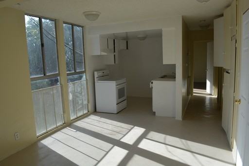 6906 Marbrisa Ave #D - Photo 2 of 5