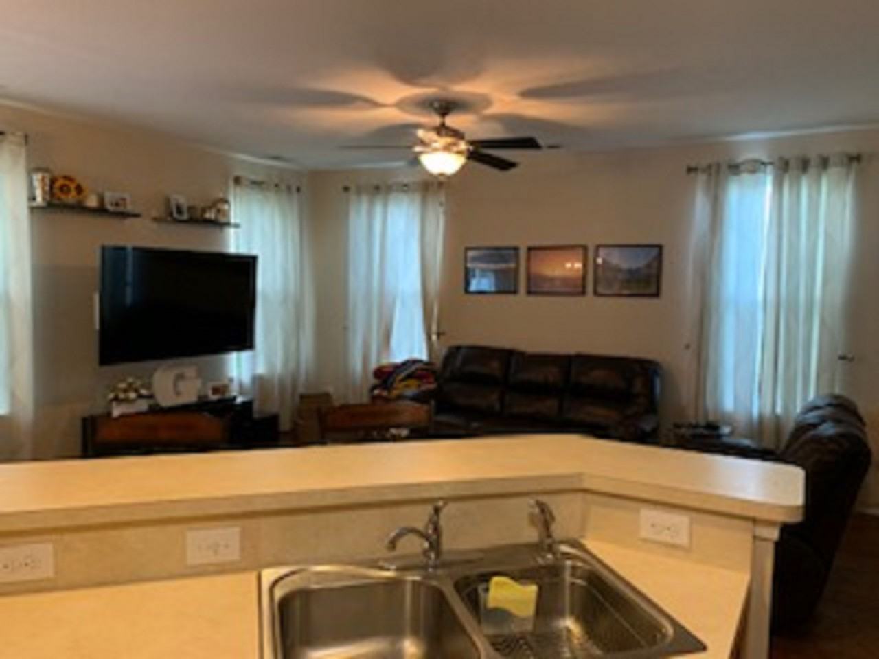 109 Eagleview Ter - Photo 3 of 13