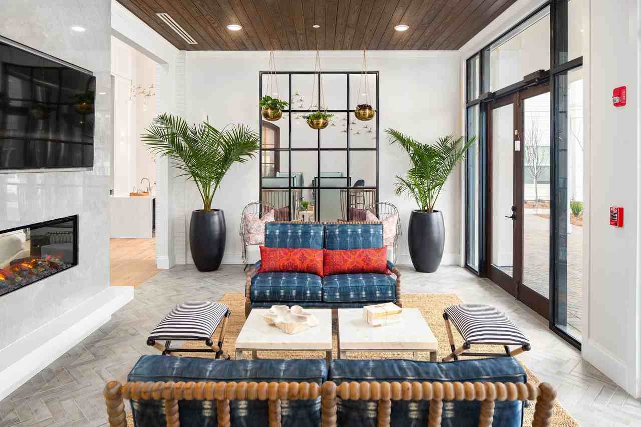 The Catherine - Photo 2 of 38