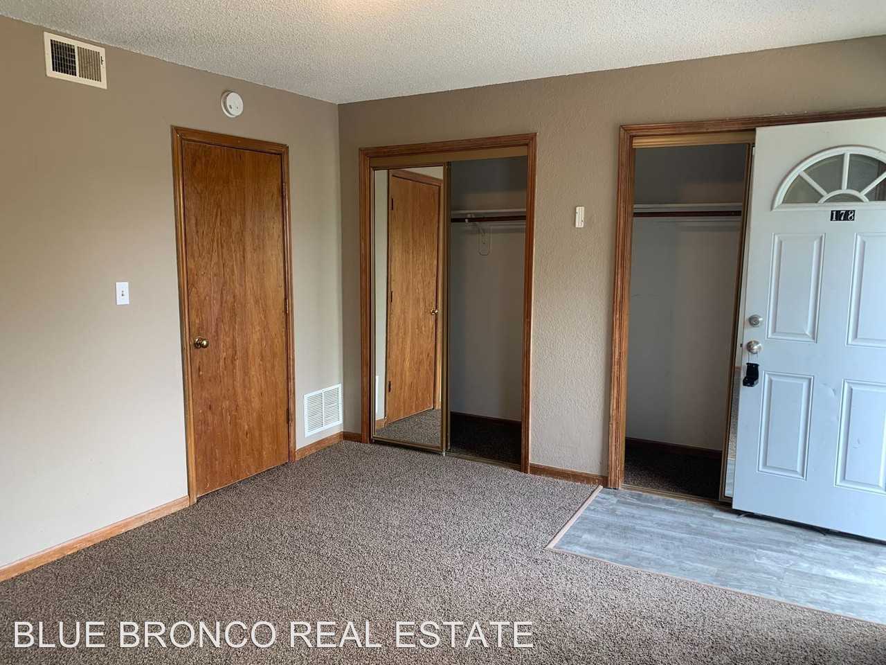 164-178 NW Vesper Street - Photo 3 of 12