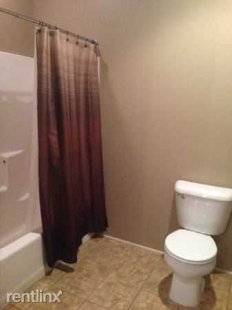 Woodard Loft Share (Private Room For Rent) - Photo 2 of 10