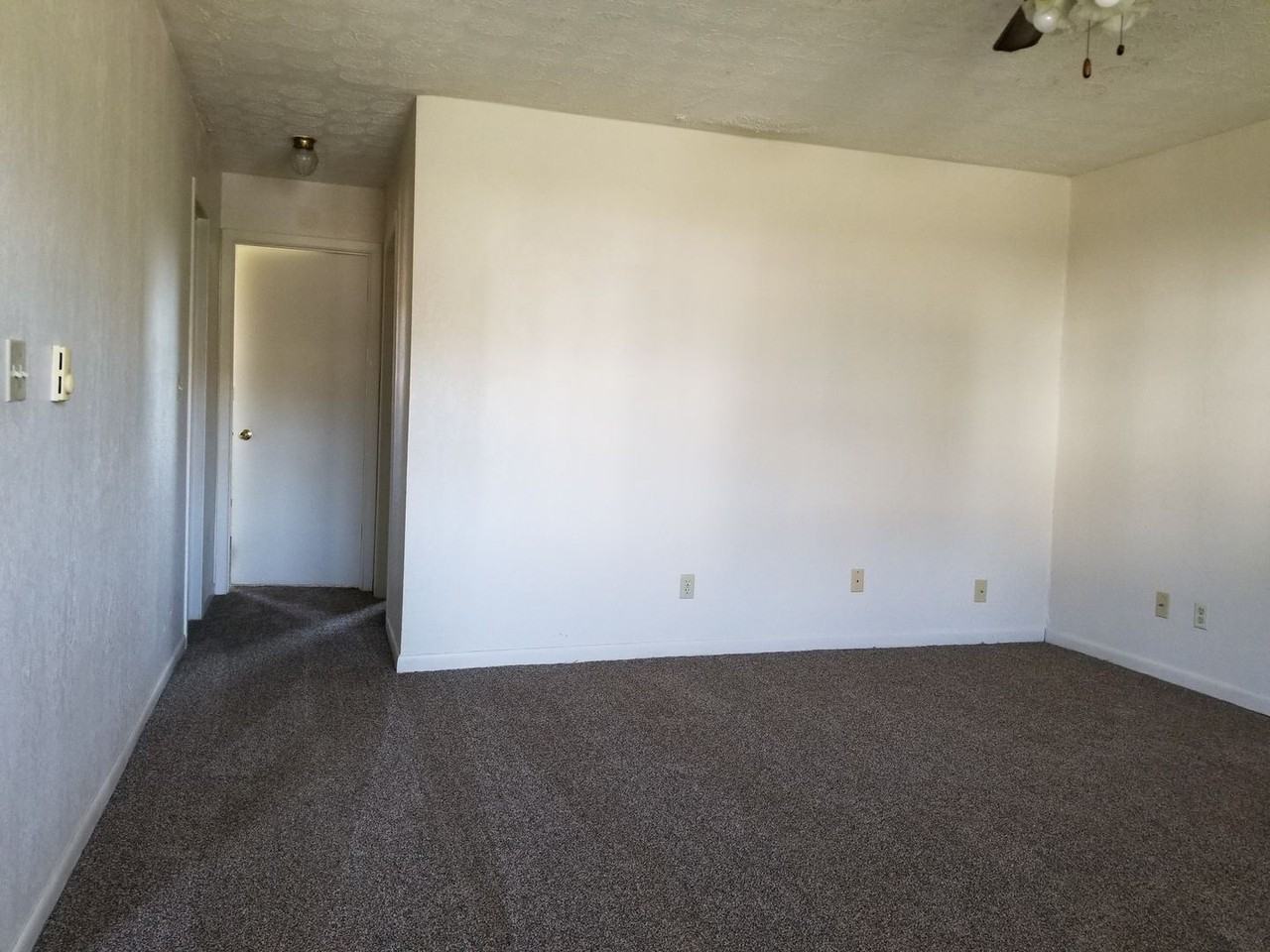 105-107 E. McDonald St - Photo 3 of 6