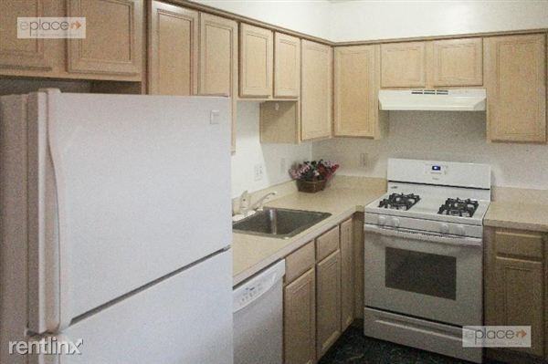 6 West St - Photo 2 of 7
