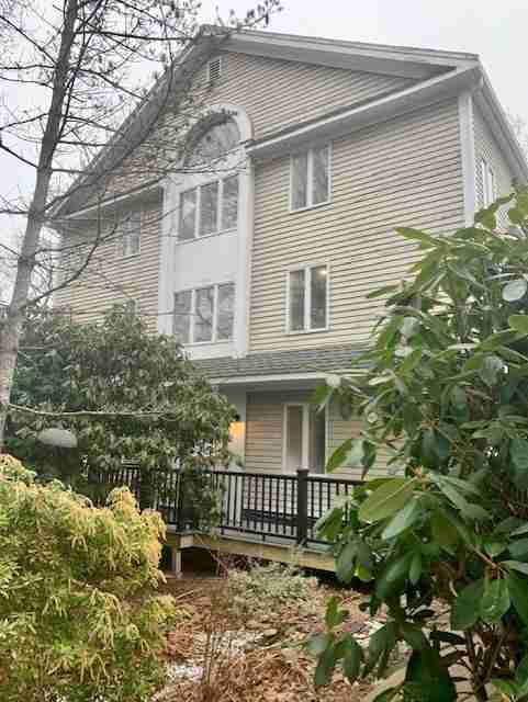 24 Wampanoag Road - Photo 2 of 19