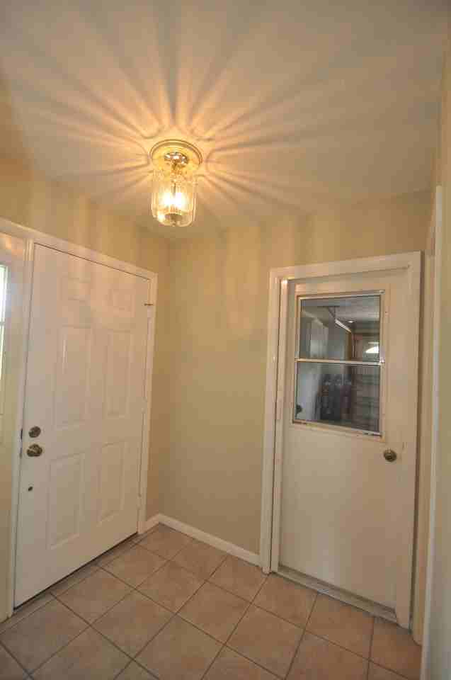 32 Landings Ln - Photo 3 of 26