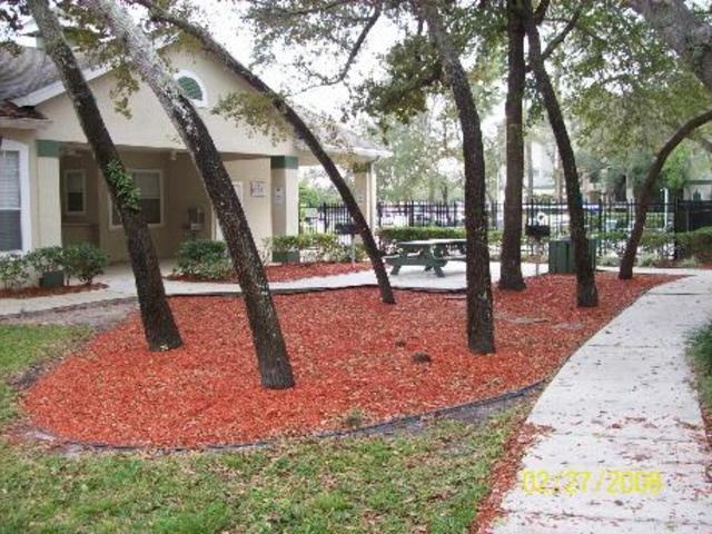 Golden Oaks Apartments - Photo 2 of 6