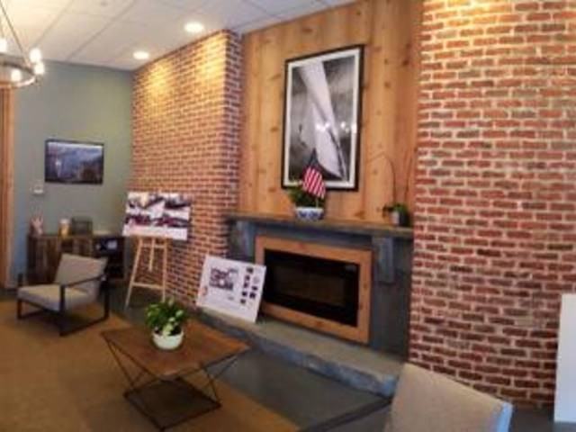 The View At Edgewater Harbor - Photo 3 of 6