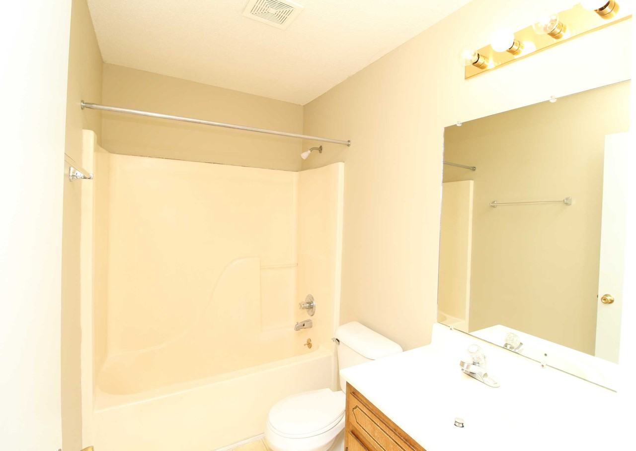 3272 Tower Dr - Photo 2 of 7