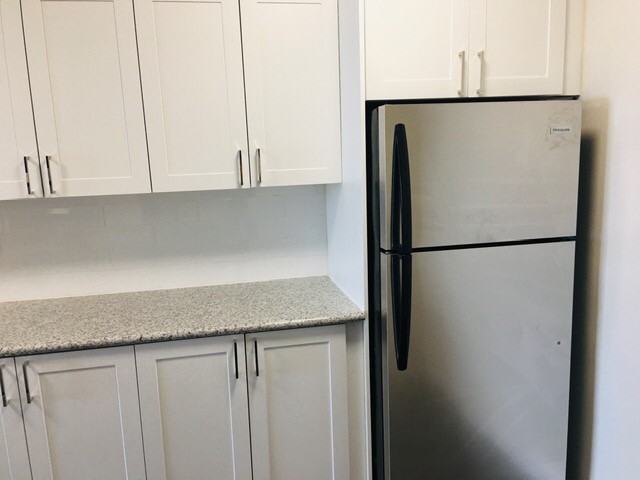 2777 Kipling Ave - Photo 3 of 8