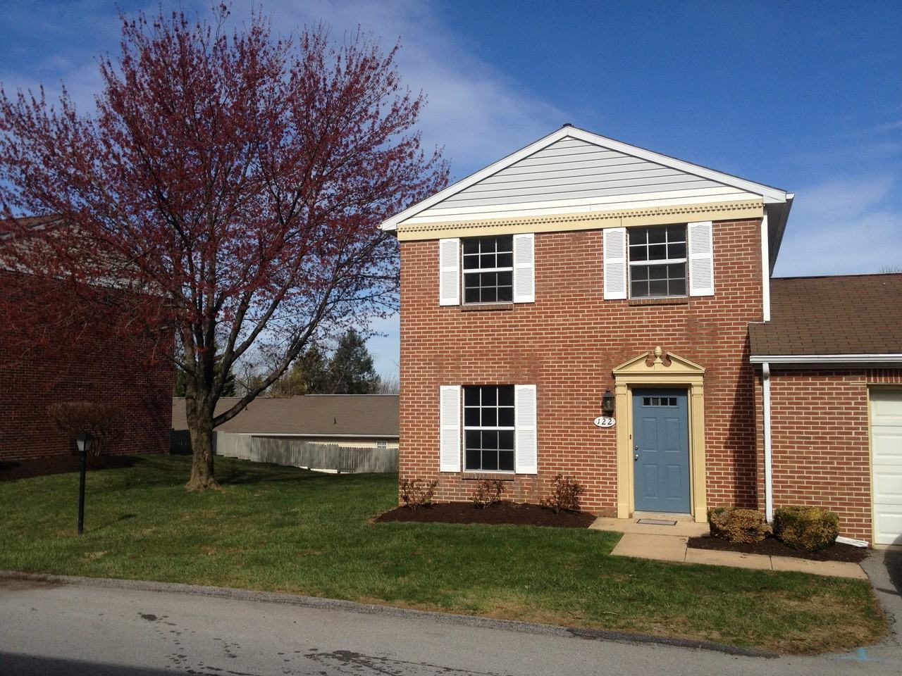 122 Orchard Court, Red Lion, PA 17356 2 Bedroom House for 1,025/month