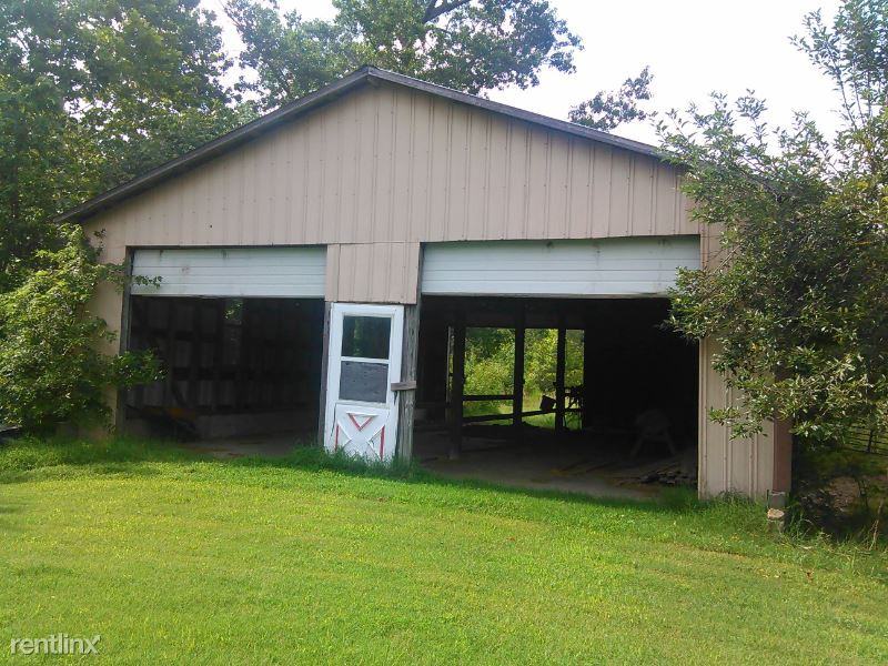 8310 Middle Butler Rd - Photo 3 of 30