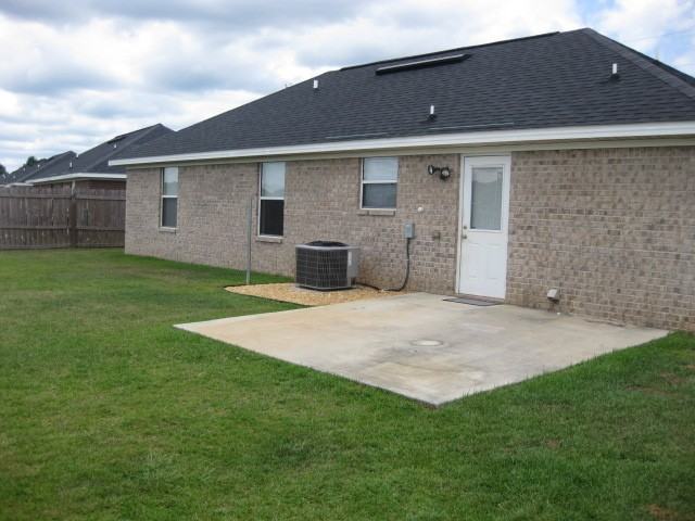 7684 Broome Ct - Photo 3 of 12