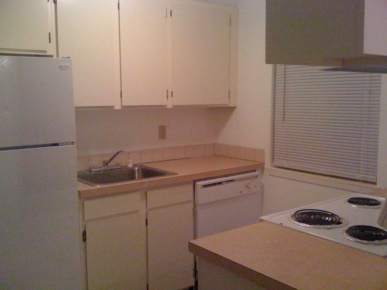 2107 Washington St - Photo 2 of 9