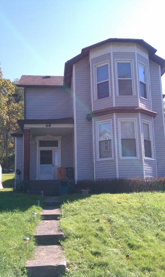 68 Thomas St - Photo 2 of 12