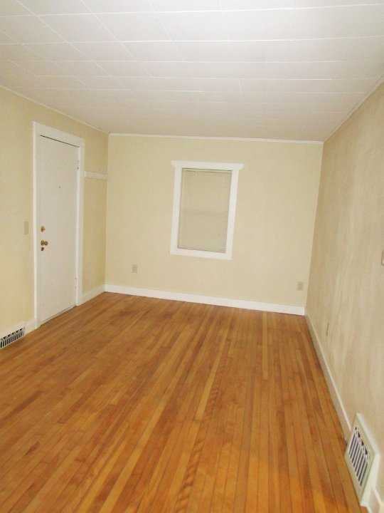 2702 Dahle St - Photo 2 of 6