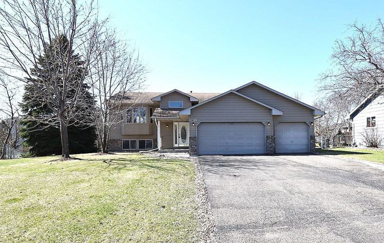 8805 Yates Ter, Maple Grove, MN 55443 4 Bedroom House for 2,245/month