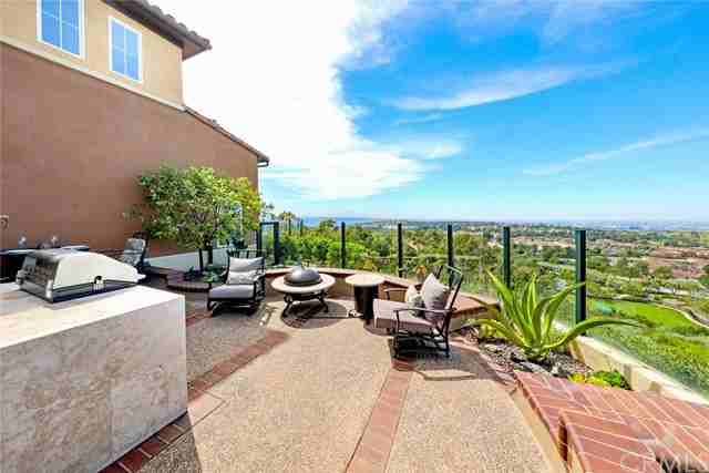 3 Valore Drive - Photo 2 of 15