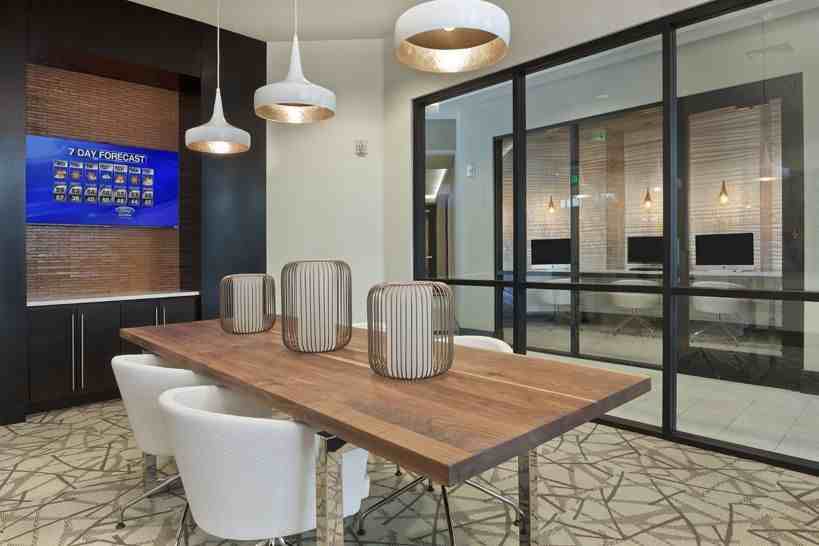 Moderne - Photo 3 of 23