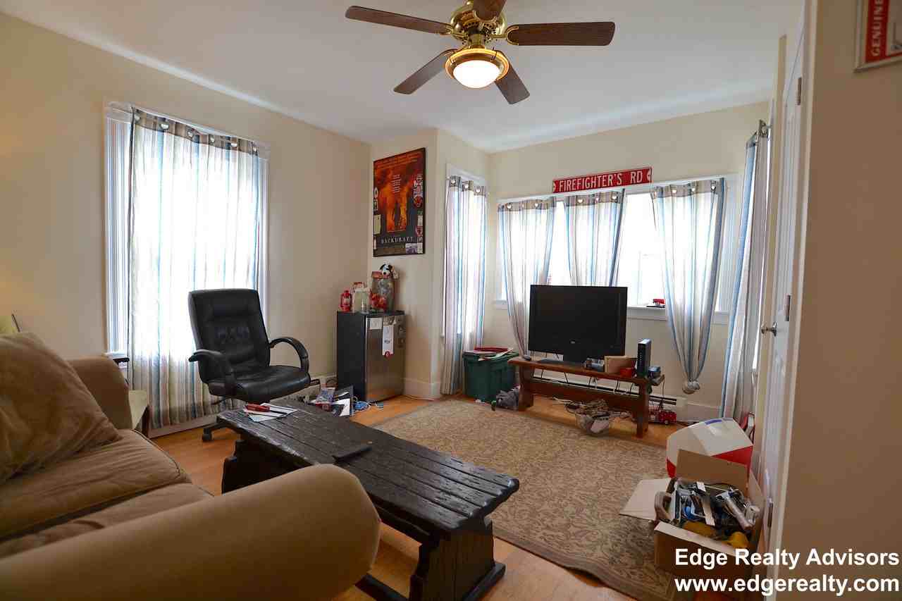 47 Francis St. - Photo 3 of 10