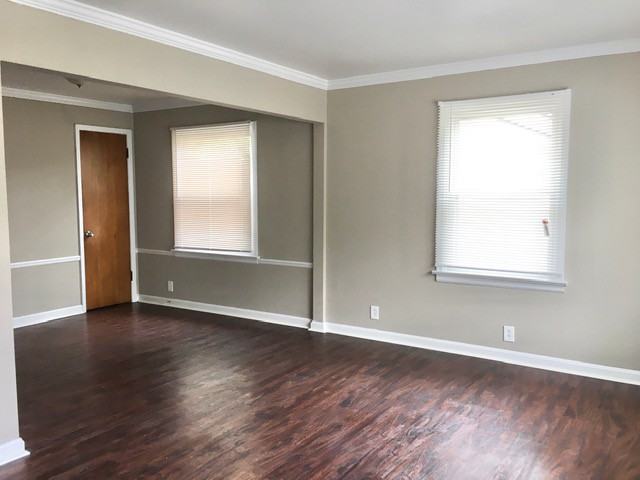 1124 Bakewell Drive - Photo 2 of 10