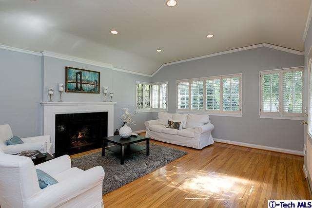 3601 Thorndale Rd - Photo 2 of 19