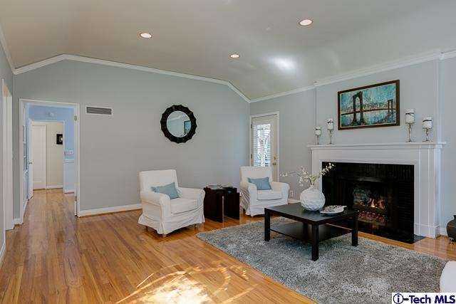 3601 Thorndale Rd - Photo 3 of 19