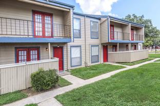 Carriage Place Apartments - Photo 1 of 1