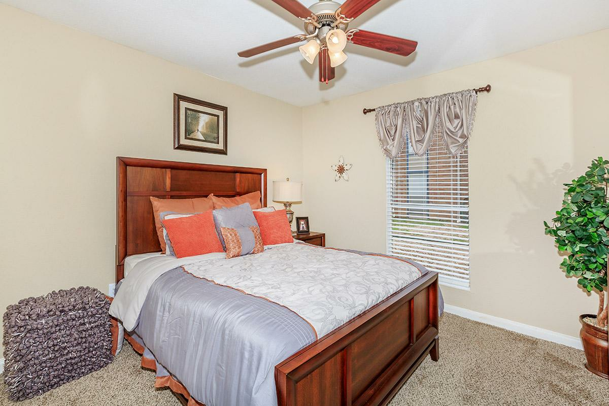 Carriage Place Apartments - Photo 5 of 12