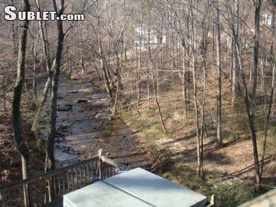 263 Roswell St - Photo 3 of 10