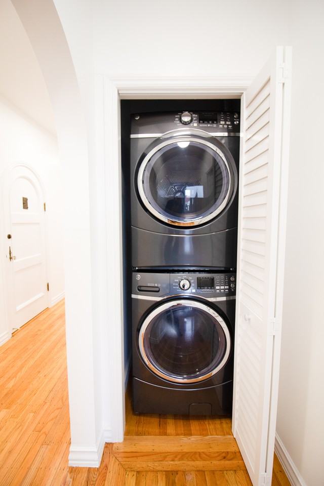 1935 Jefferson Street #301 - Photo 3 of 11