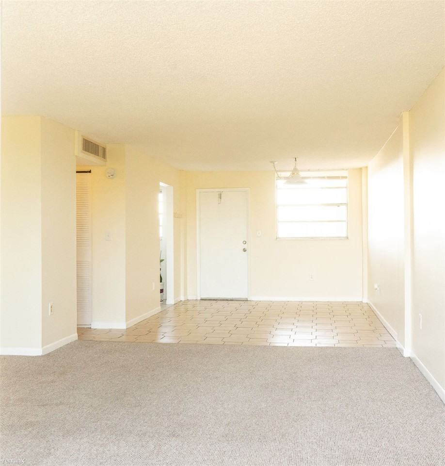 El Conquistador - Photo 2 of 9