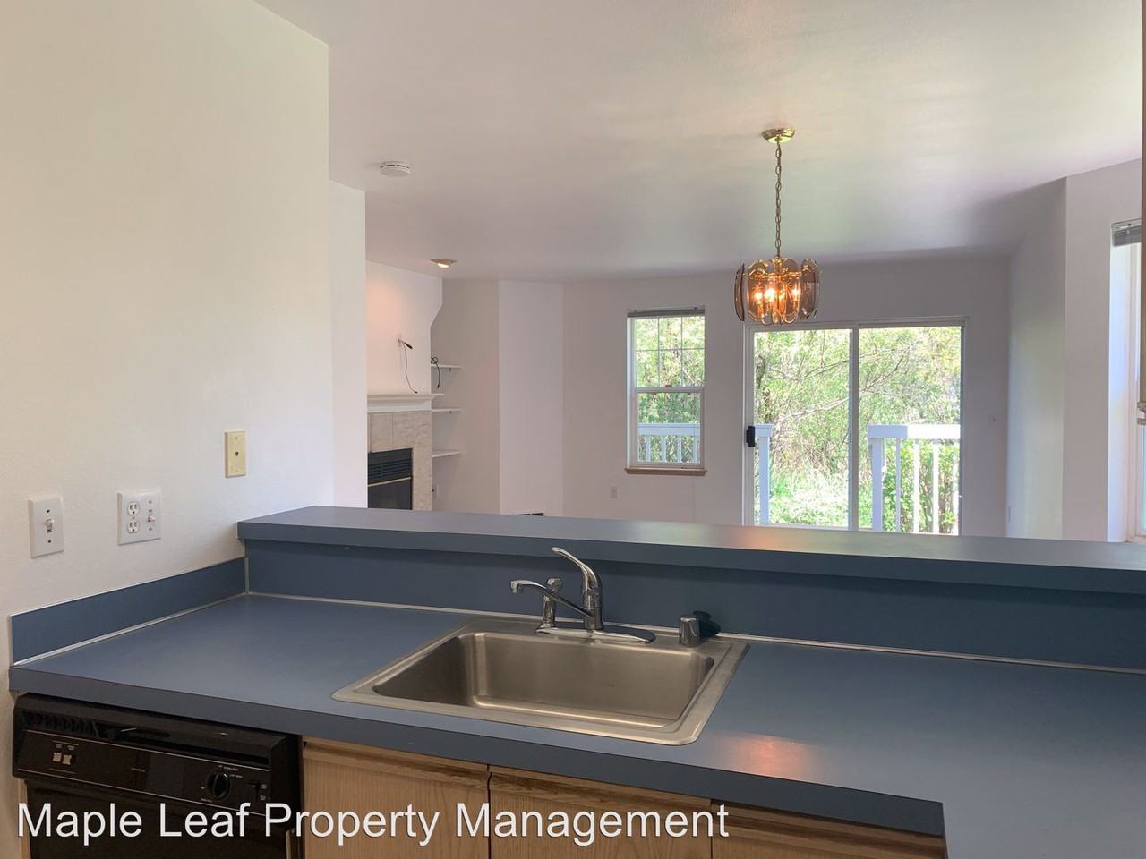 7224 Ne 171st Ln - Photo 3 of 27