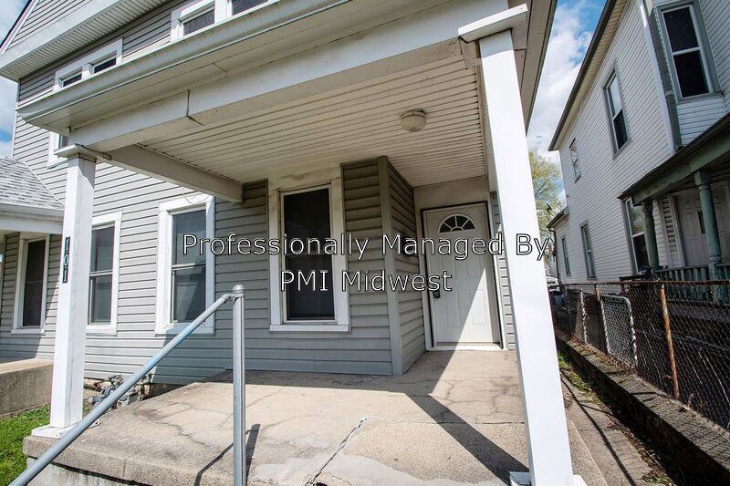 101 N. State - Photo 2 of 33