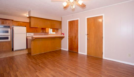 1216 Berkeley Street - Photo 3 of 5