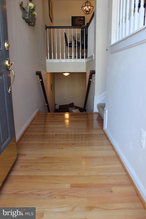 9886 Sounding Shore Ln - Photo 2 of 28